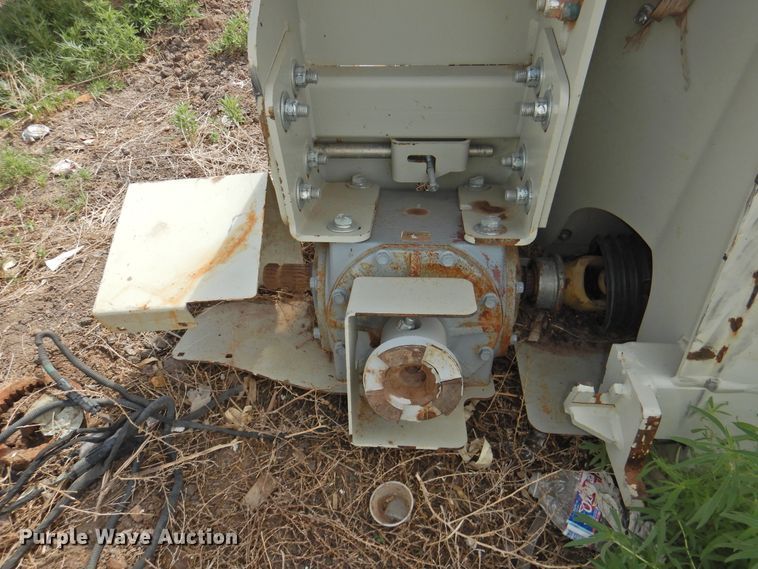 image for item DI0189 Kooima corn head adapter