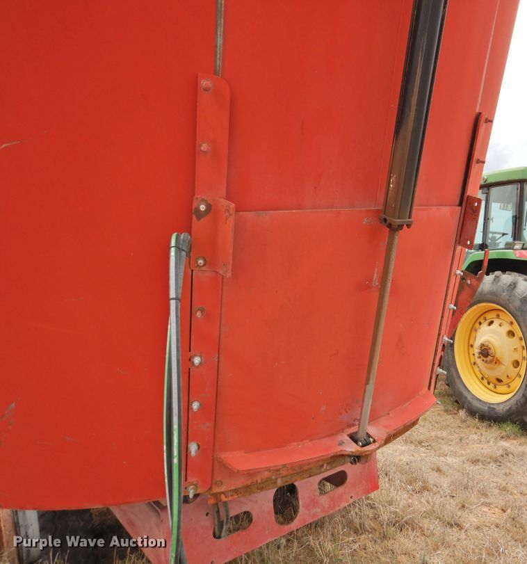 image for item DI0196 Schuler MS1050 feed grinder/mixer