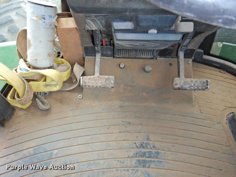 image for item DI0200 1991 John Deere 8960  4WD tractor