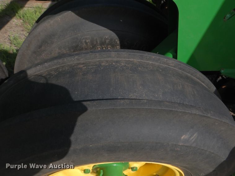 image for item DI0266 2015 John Deere 455 grain drill