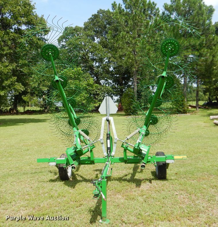 image for item DI0279 Frontier WR1010 hay rake