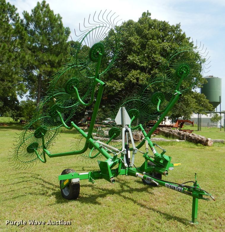 image for item DI0279 Frontier WR1010 hay rake