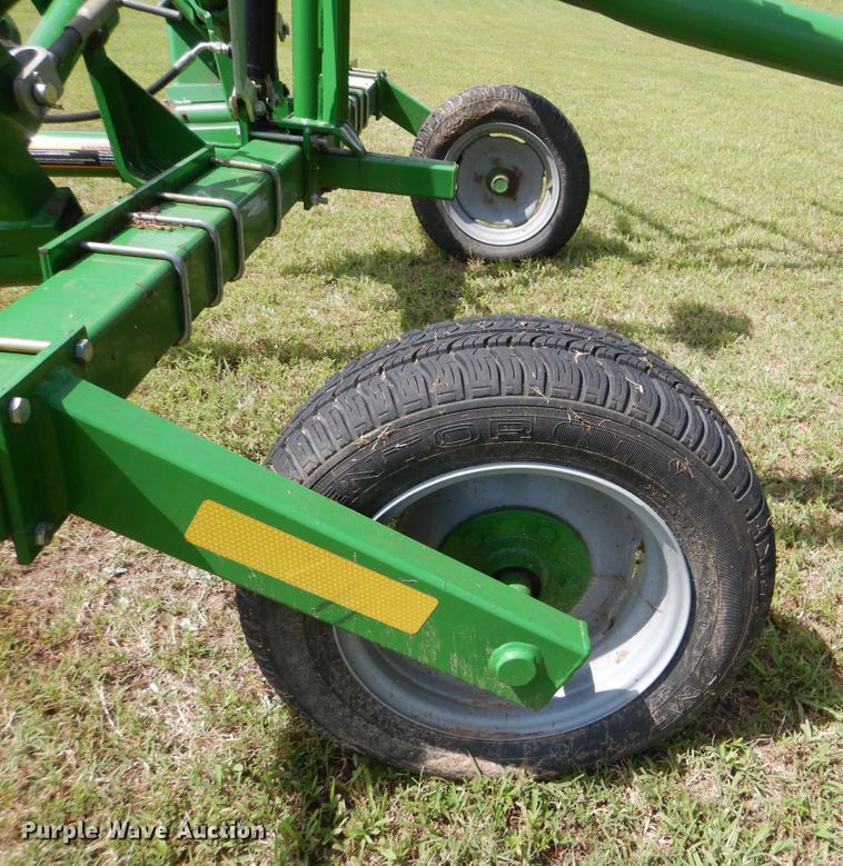 image for item DI0279 Frontier WR1010 hay rake