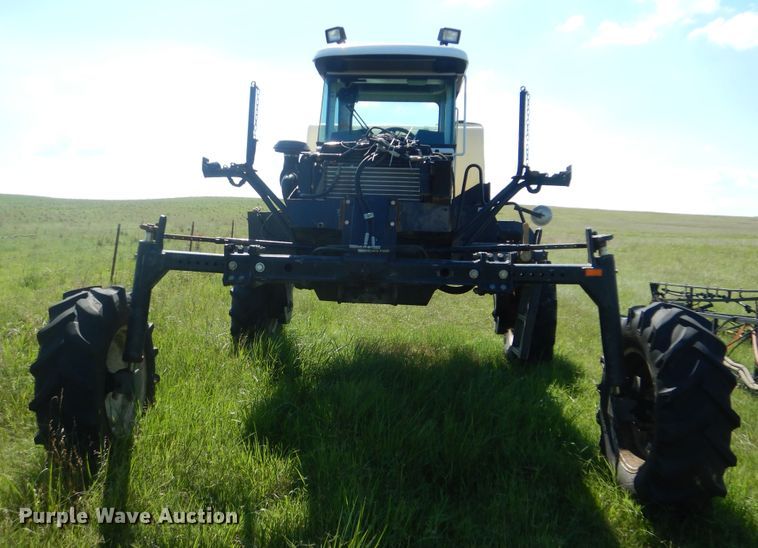 image for item DI0301 2007 SpraCoupe 4455 sprayer