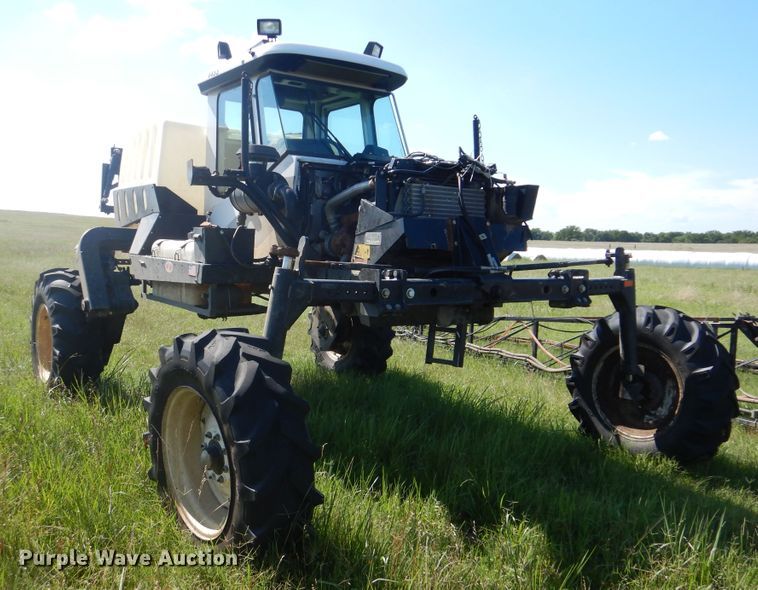 image for item DI0301 2007 SpraCoupe 4455 sprayer