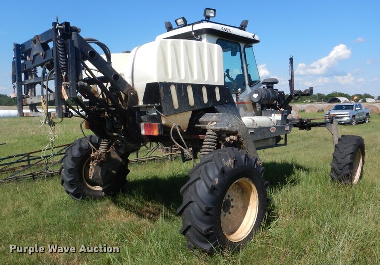 image for item DI0301 2007 SpraCoupe 4455 sprayer