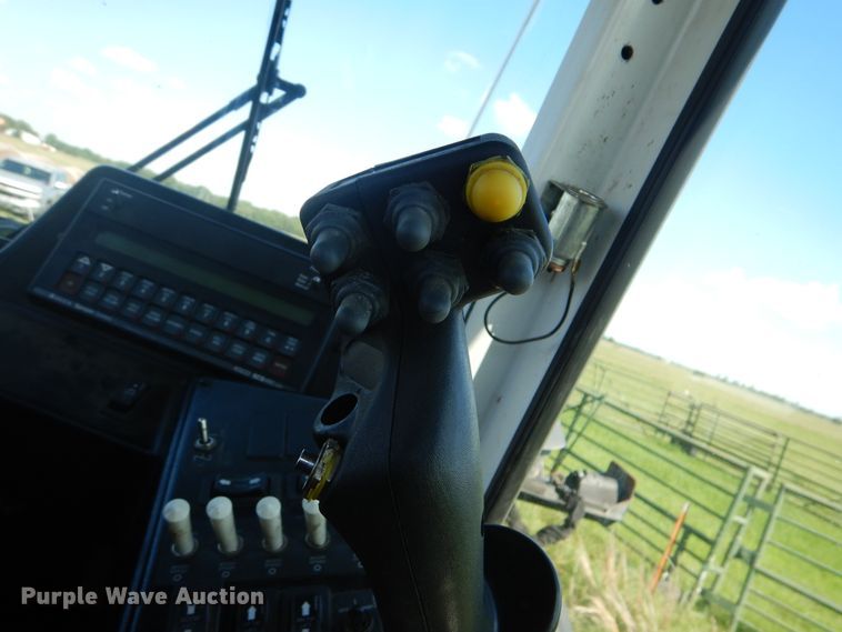 image for item DI0301 2007 SpraCoupe 4455 sprayer