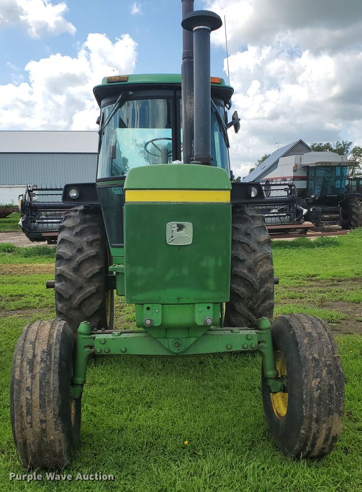image for item DJ3151 1974 John Deere 4430  tractor