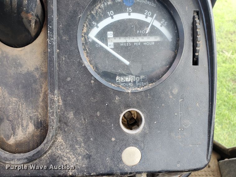 image for item DJ3151 1974 John Deere 4430  tractor