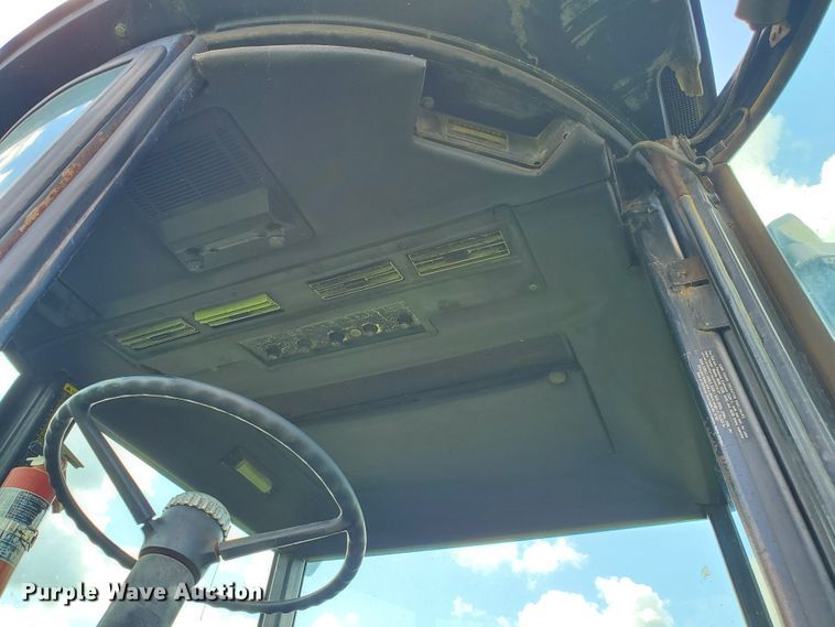 image for item DJ3151 1974 John Deere 4430  tractor