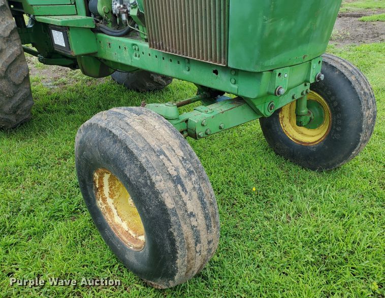 image for item DJ3151 1974 John Deere 4430  tractor