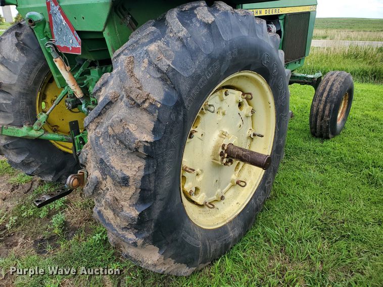 image for item DJ3151 1974 John Deere 4430  tractor