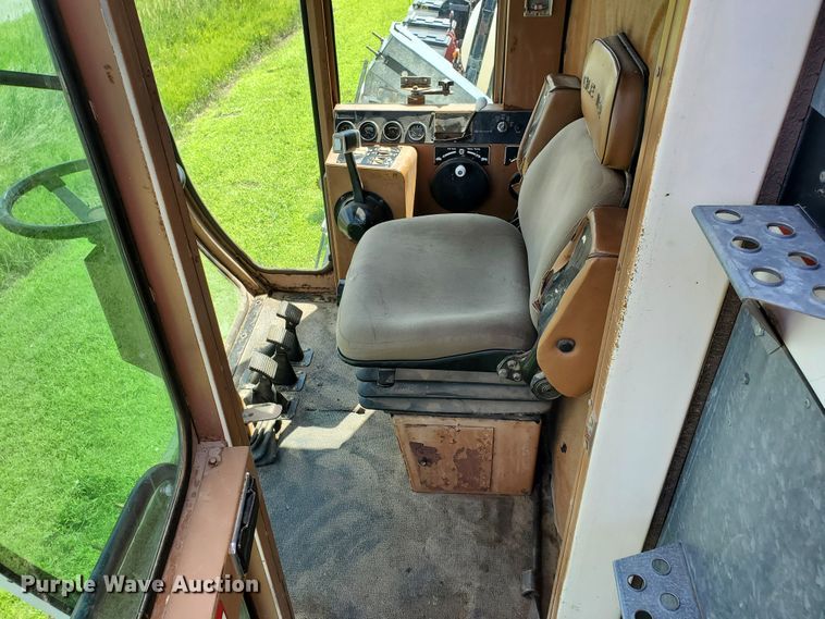 image for item DJ3152 1983 Gleaner L3 60th Anniversary combine