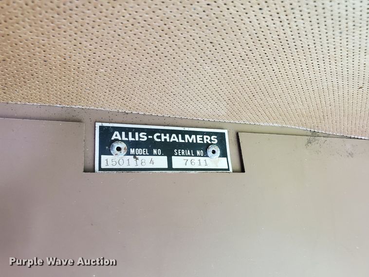 image for item DJ3152 1983 Gleaner L3 60th Anniversary combine