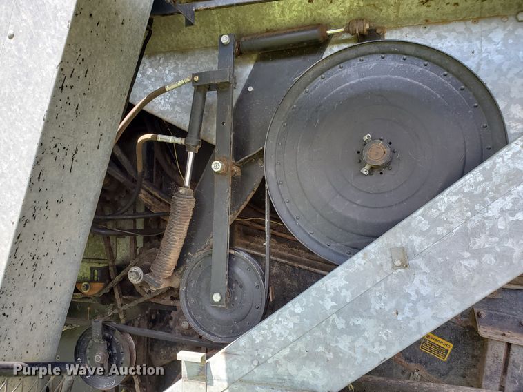 image for item DJ3152 1983 Gleaner L3 60th Anniversary combine