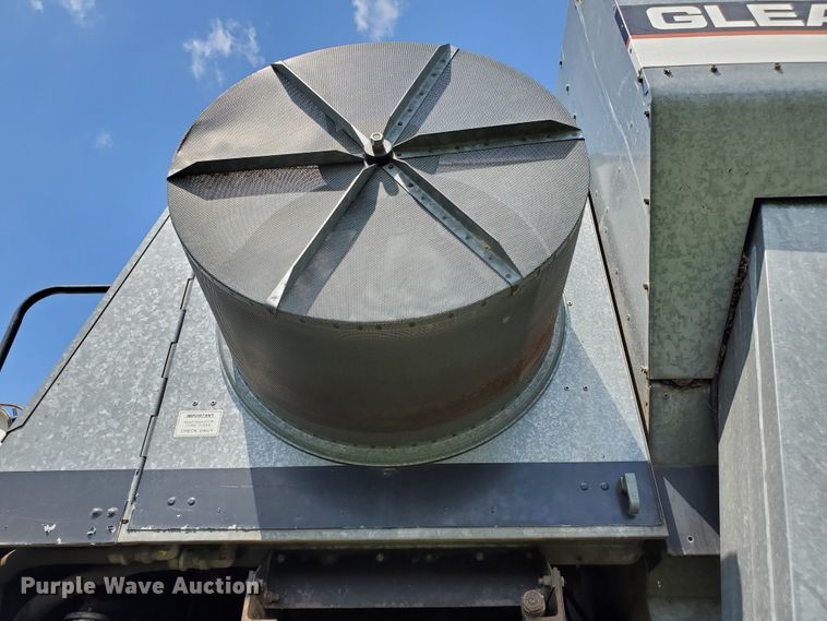 image for item DJ3152 1983 Gleaner L3 60th Anniversary combine