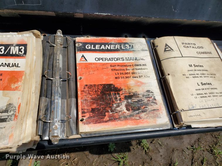 image for item DJ3152 1983 Gleaner L3 60th Anniversary combine