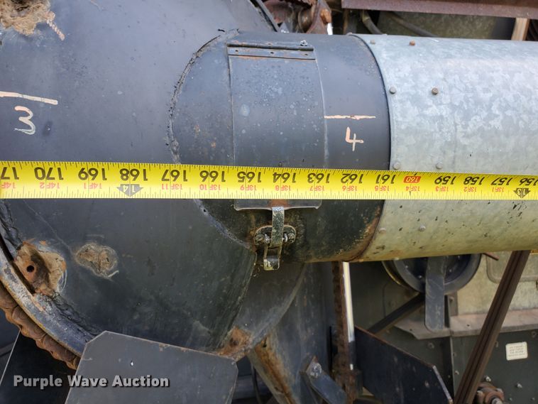 image for item DJ3152 1983 Gleaner L3 60th Anniversary combine