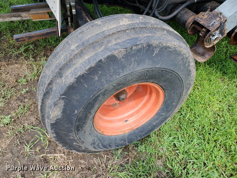 image for item DJ3152 1983 Gleaner L3 60th Anniversary combine