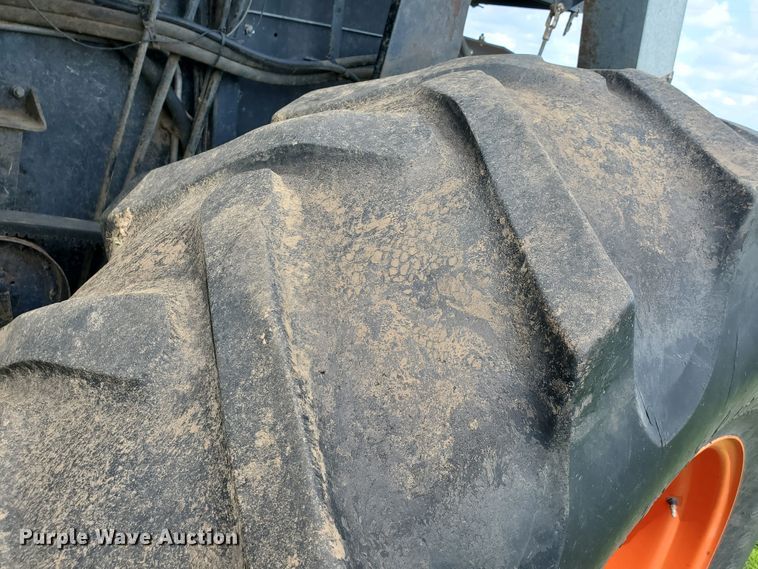 image for item DJ3152 1983 Gleaner L3 60th Anniversary combine