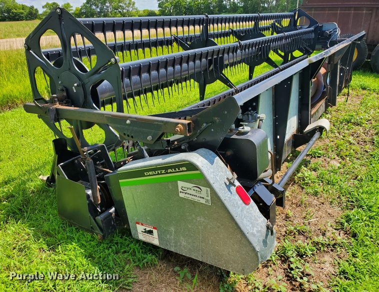 image for item DJ3157 Deutz Allis Green Stripe flex head