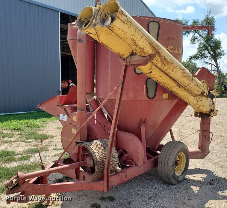 image for item DJ3162 New Holland 353 grinder/mixer