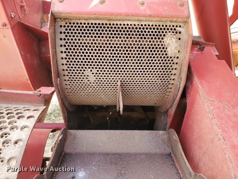 image for item DJ3162 New Holland 353 grinder/mixer