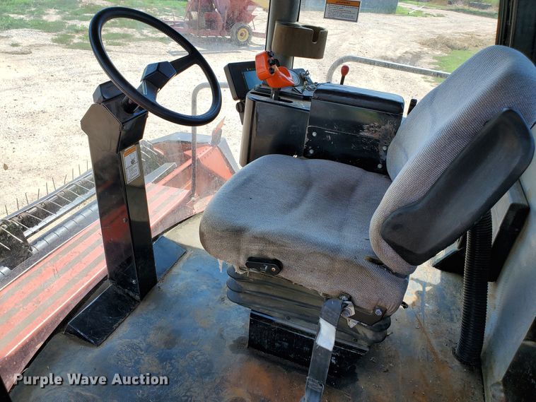 image for item DJ3163 2002 Hesston 8450  windrower