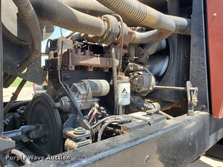 image for item DJ3163 2002 Hesston 8450  windrower