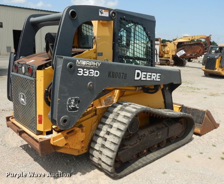 image for item DJ3485 2010 John Deere 333D  tracked skid steer loader