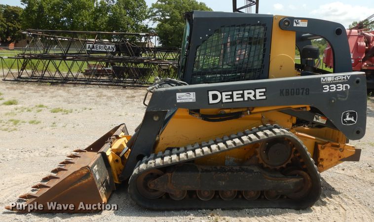image for item DJ3485 2010 John Deere 333D  tracked skid steer loader