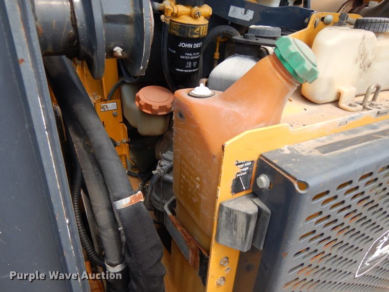 image for item DJ3485 2010 John Deere 333D  tracked skid steer loader