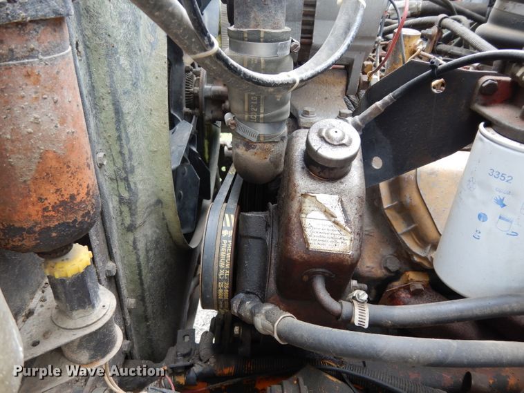 image for item DJ4324 1980 International S1954  grain truck