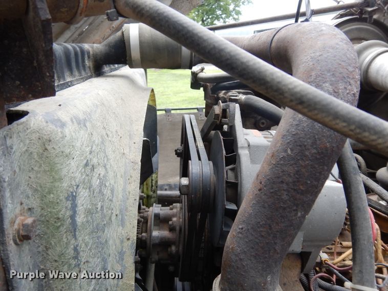 image for item DJ4324 1980 International S1954  grain truck