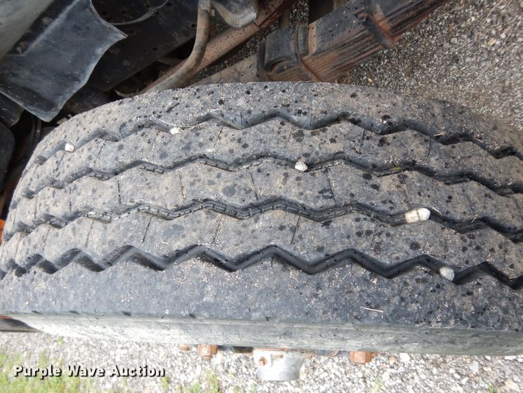 image for item DJ4324 1980 International S1954  grain truck