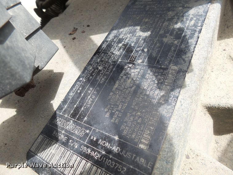 image for item DX9229 1999 International 2654  flatbed truck