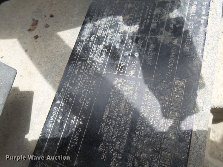 image for item DX9229 1999 International 2654  flatbed truck