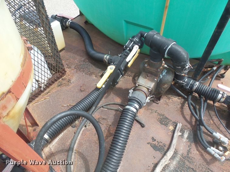 image for item DX9229 1999 International 2654  flatbed truck