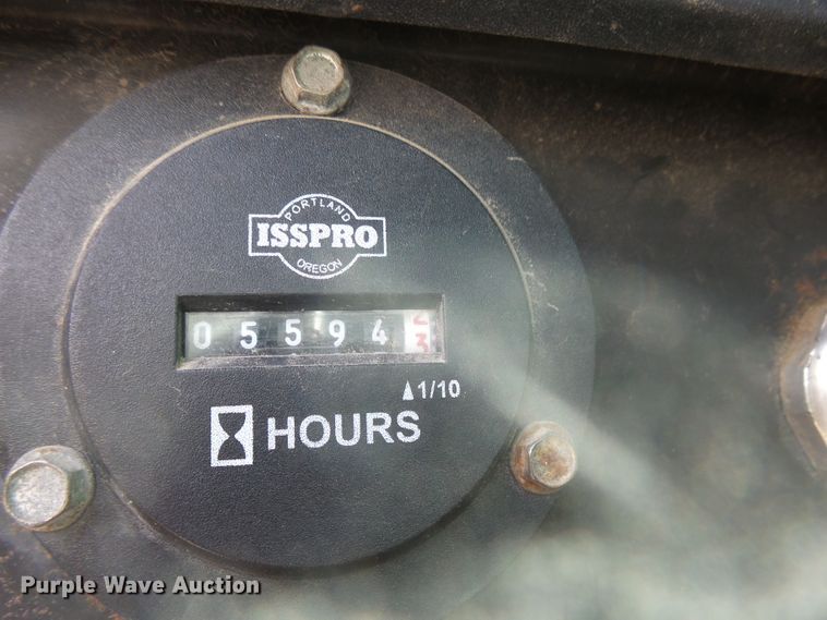 image for item DX9229 1999 International 2654  flatbed truck