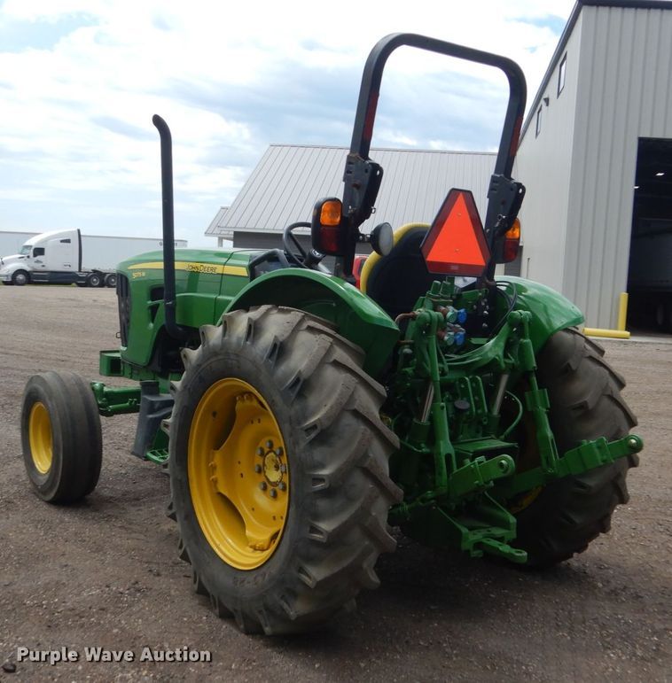 image for item FK9384 2014 John Deere 5075M  tractor