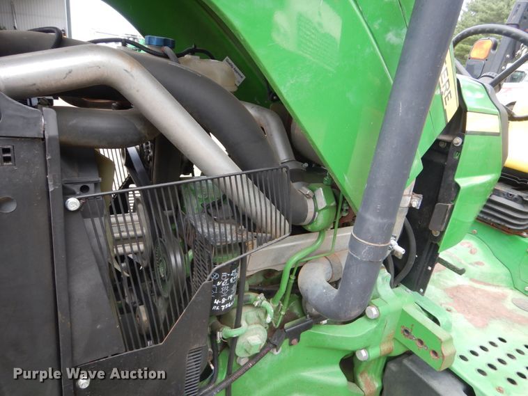 image for item FK9384 2014 John Deere 5075M  tractor