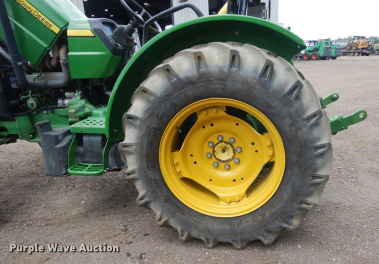 image for item FK9384 2014 John Deere 5075M  tractor
