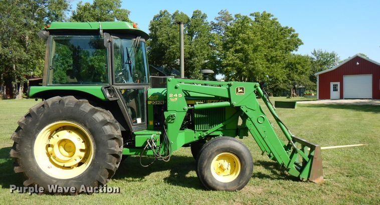 image for item FN9285 1983 John Deere 2750  tractor