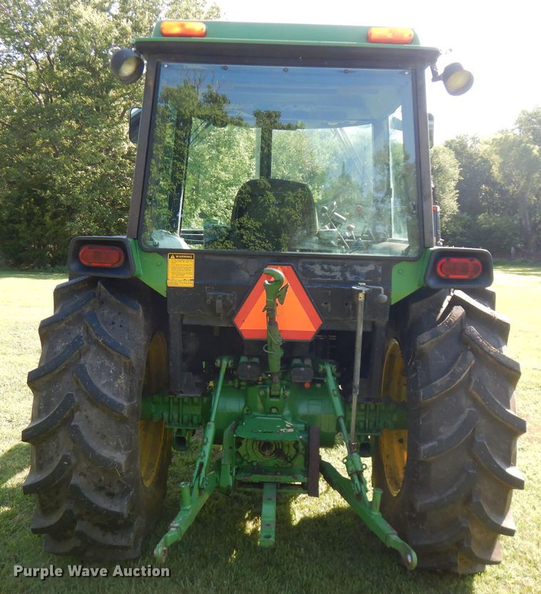 image for item FN9285 1983 John Deere 2750  tractor