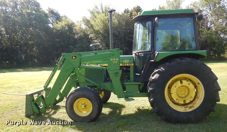 image for item FN9285 1983 John Deere 2750  tractor