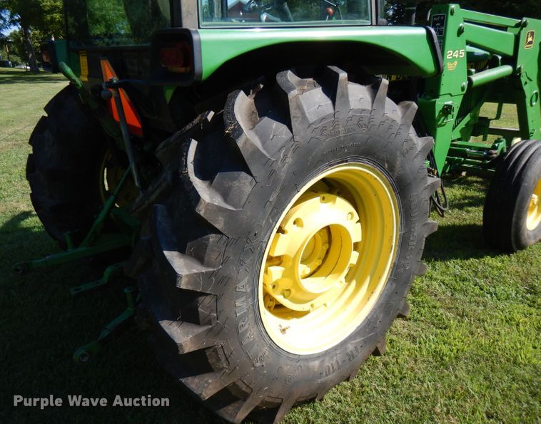 image for item FN9285 1983 John Deere 2750  tractor