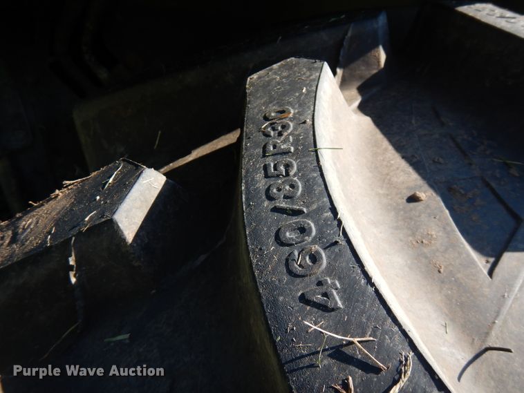 image for item FN9285 1983 John Deere 2750  tractor