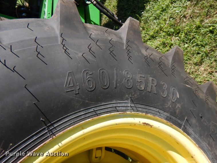 image for item FN9285 1983 John Deere 2750  tractor
