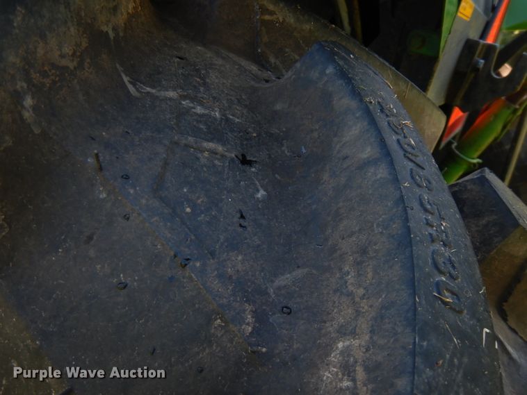 image for item FN9285 1983 John Deere 2750  tractor