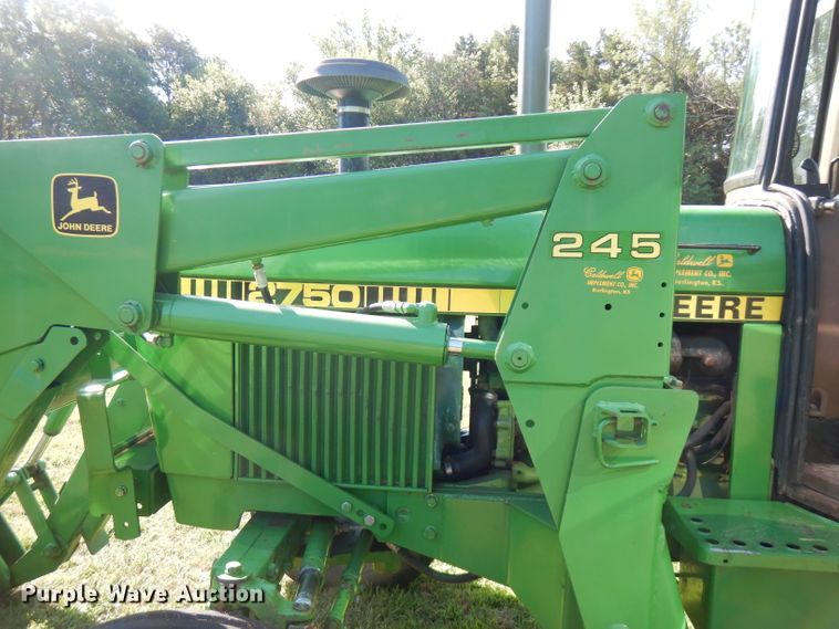 image for item FN9285 1983 John Deere 2750  tractor